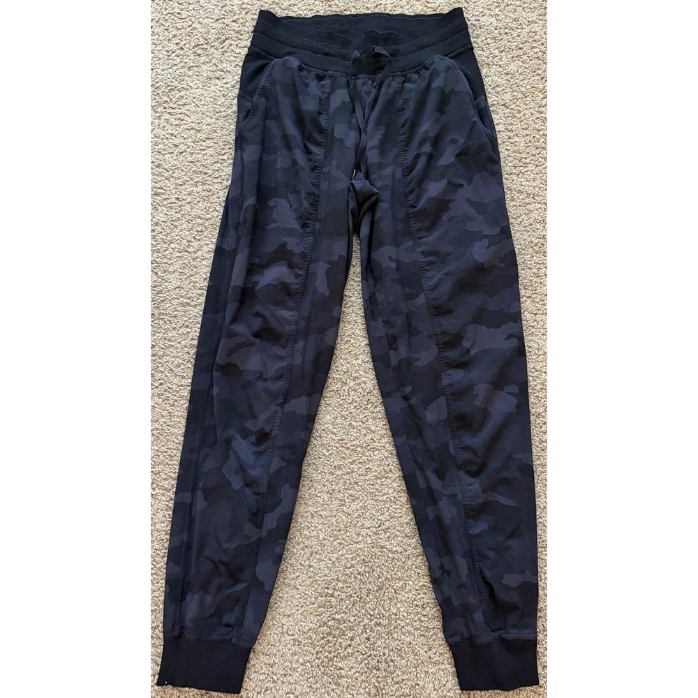 Lululemon Dance Studio Jogger Women 6 Black Camo Heritage 365 Camo Deep Coal